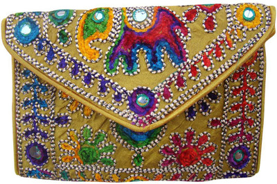 

The Living Craft Casual Multicolor Clutch