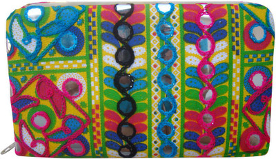 

The Living Craft Casual Multicolor Clutch