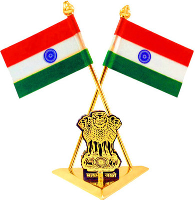 Capeshoppers indian flag Triangle Car Dashboard Flag Flag(Metal, Plastic, Paper)