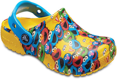 

Crocs Boys Slip-on Clogs(Yellow