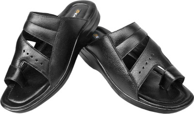 

Seamax Men Black Casual