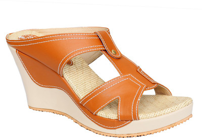 

Dolphin Miles Women Brown Wedges