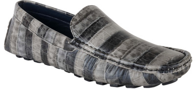

AAIKEN Everest Loafers Loafers For Men(Multicolor, 02. multicolor