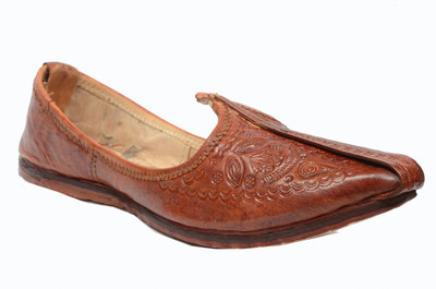 

MY SILVER WINGS RAJASTHANI RAJWARI PANJABI JUTI Party Wear For Men(Brown