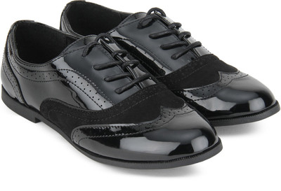 

Forever Glam by Pantaloons 880001871BLACK Brogue Shoes For Women(Black