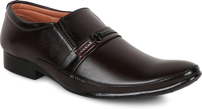 

Stylish Step stylish step formal shoes Corporate Casuals For Men(Black