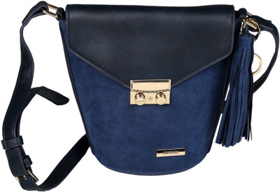 

ENGROSS Hand-held Bag(Blue)