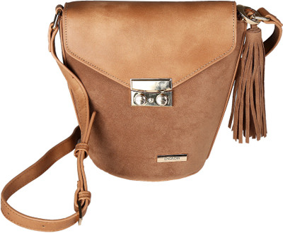 

ENGROSS Hand-held Bag(Tan)