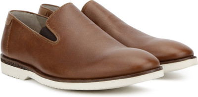 

Clarks Tulik Sun Cognac Leather Slip On For Men(Brown