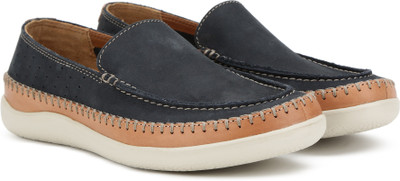 

Clarks Veho Apron Navy Nubuck Loafer For Men(Black, Tan