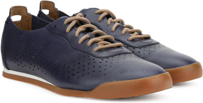

Clarks Siddal Run Dark Blue Lea Sneakers For Men(Navy