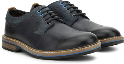 

Clarks PITNEY WALK DARK BLUE LEA Corporate Casuals For Men(Blue