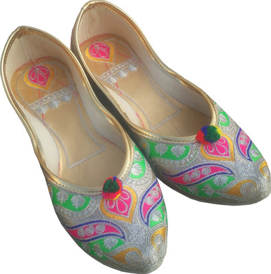 

SOKHI Multicolor party wear Punjabi Jutti Party Wear For Women(Multicolor