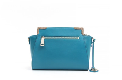 

Sabrina Scala Hand-Woven with Metal Corner Green Crossbody Bag Shoulder Bag(Green, 2 L)