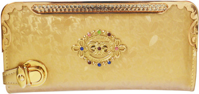 

Glitters Online Casual Gold Clutch
