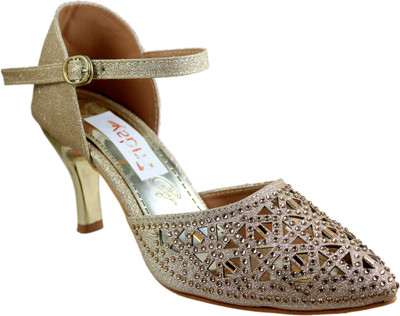 

Friday Women Gold Heels