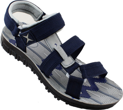 

Claptrap Men Grey Flats