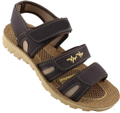 

Claptrap Men Brown Sports Sandals