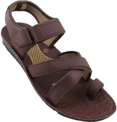 

Claptrap Men Brown Sandals