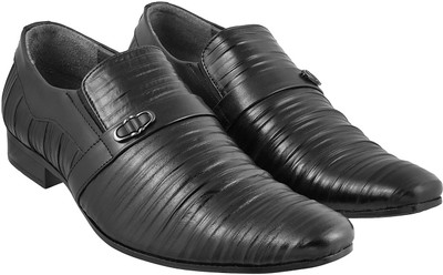 

Mochi Awesome Slip On For Men(Black, 11;black