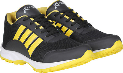 

Kraasa Top-of-the-Line Running Shoes For Men(Black, Yellow