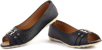 

Denill's Traditional Casuals For Women(Black