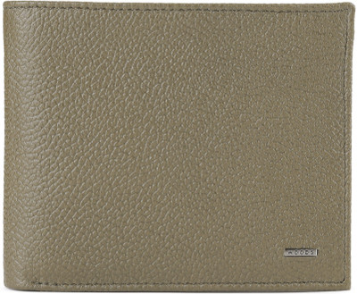 

Woodland Men Green Genuine Leather Wallet(12 Card Slots)