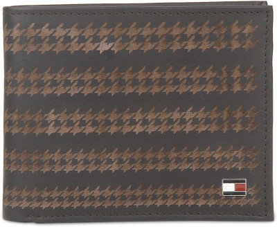 

Tommy Hilfiger Men Brown Genuine Leather Wallet(4 Card Slots)