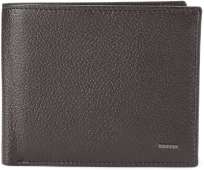 

Woodland Men Brown Genuine Leather Wallet(12 Card Slots), Dark brown
