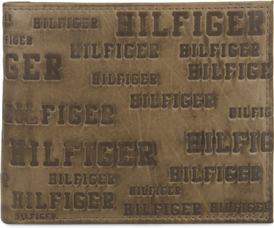 

Tommy Hilfiger Men Brown Genuine Leather Wallet(8 Card Slots), Brn