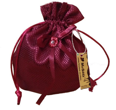 

Moshiks 250 GM ASSORTED CHOCOLATES IN MEHROON SATIN POUCH Bars(0.25 kg)