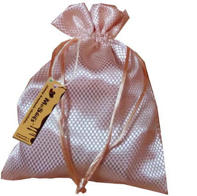 

Moshiks 250 GM ASSORTED CHOCOLATES IN PINK SATIN POUCH Bars(0.25 kg)