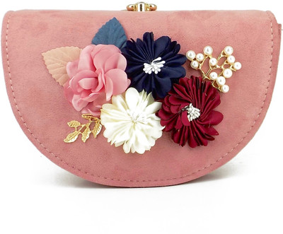 

Ripley Handbags Party Pink Clutch