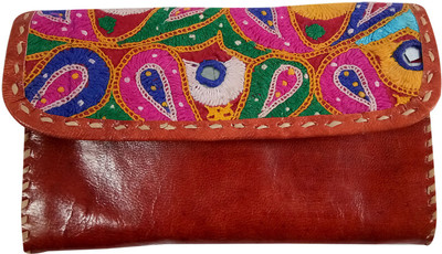 

India Meets India Casual Maroon Clutch