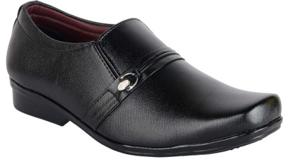 

JUMPING SHOES Slip On For Men(Black