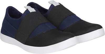 

Kraasa Fashinon Loafers For Men(Black, Navy
