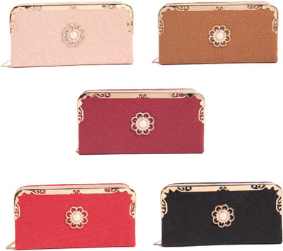 

Fiona Trends Casual Multicolor Clutch
