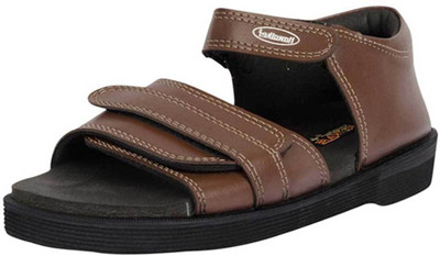 

Hawalker Men Brown Sandals