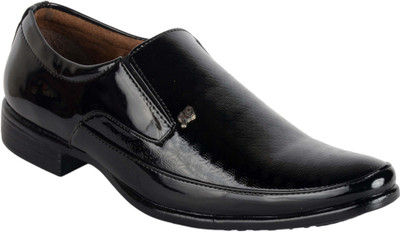 

JUMPING SHOES Slip On For Men(Black