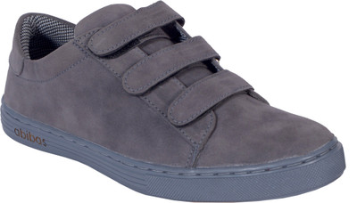 

Trendy Casuals For Men(Grey