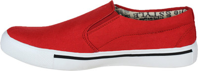 

Zyner Canvas Shoes For Men(Red