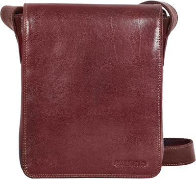 

Calfnero FR-24-Kara Messenger Bag(Maroon, 24 inch)