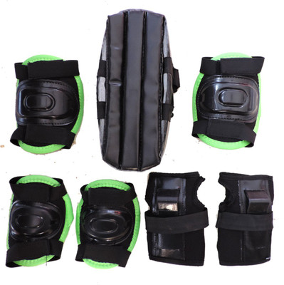 

Hipkoo GOOD MATERIAL PROTECTIVE SET FOR SAFETY Cycling Guard Combo(, Green