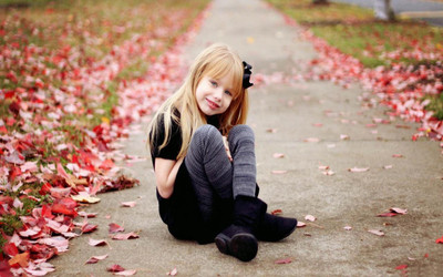 

Cute Baby Girl with leaf Poster Paper Print(12 inch X 18 inch, Rolled)