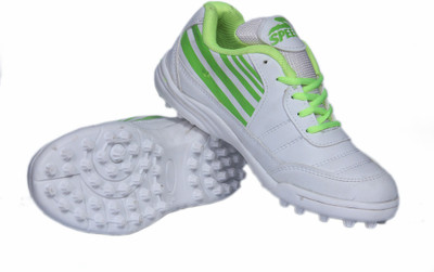 nike cricket shoes flipkart