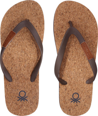 

United Colors of Benetton Flip Flops, Copper