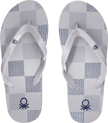 

United Colors of Benetton Flip Flops, Grey