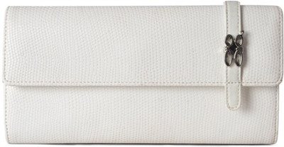 

Baggit Casual White Clutch