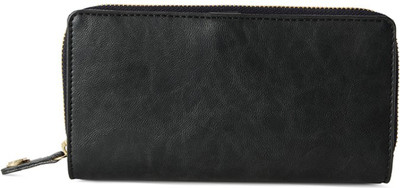 

Baggit Casual Black Clutch