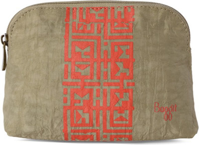 

Baggit Casual Beige Clutch